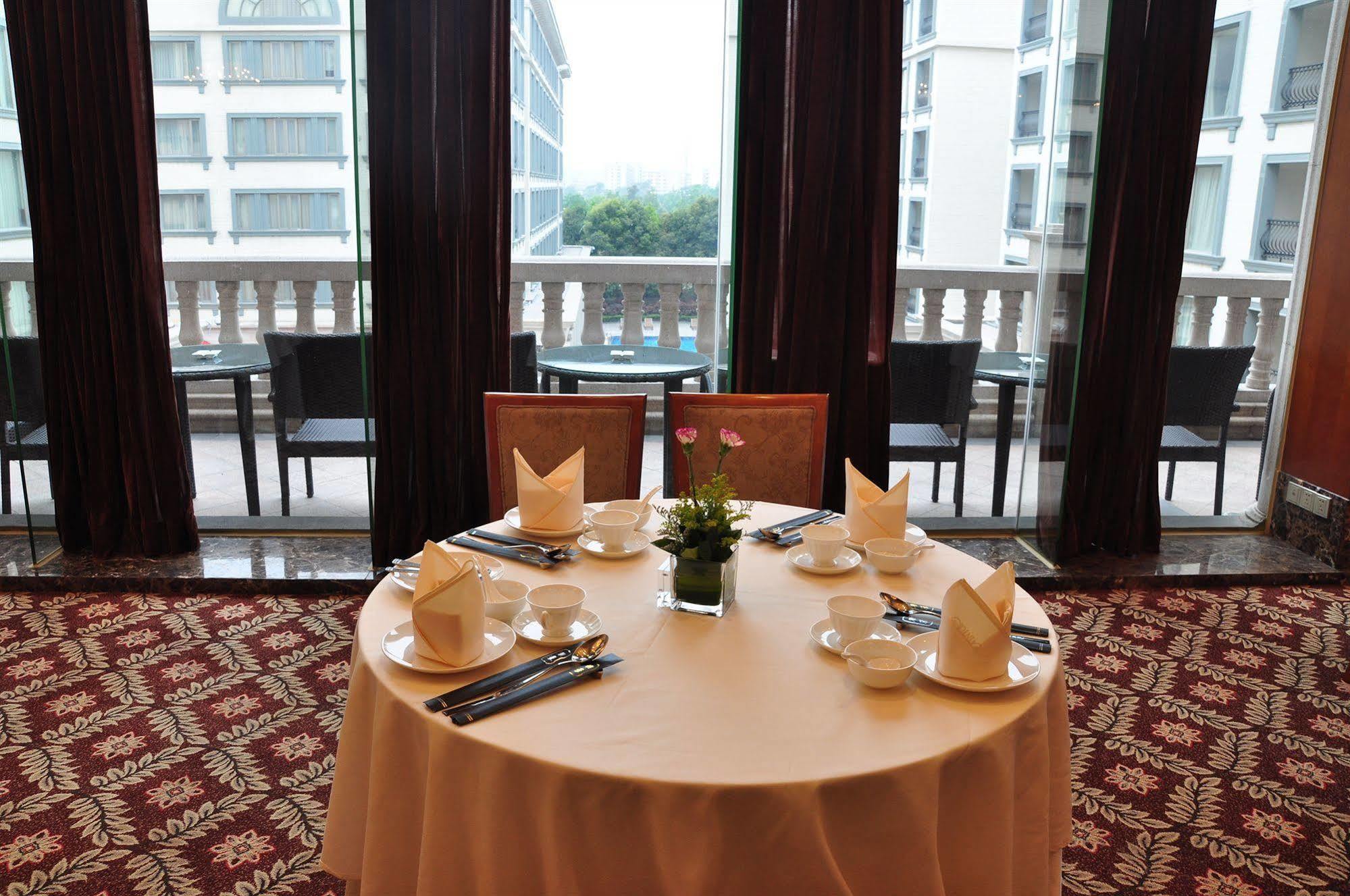 Guangzhou Weldon Hotel Екстериор снимка